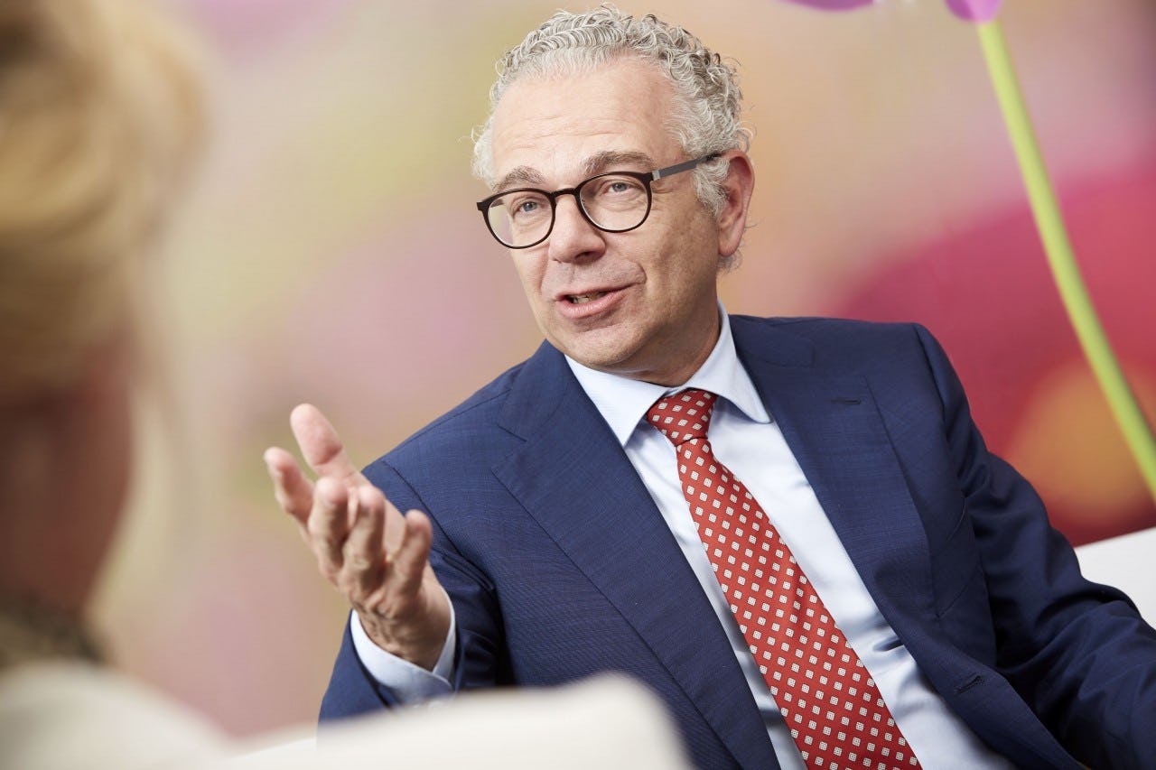 John van Hoof (CSU): "Weet wat er écht speelt op de werkvloer"