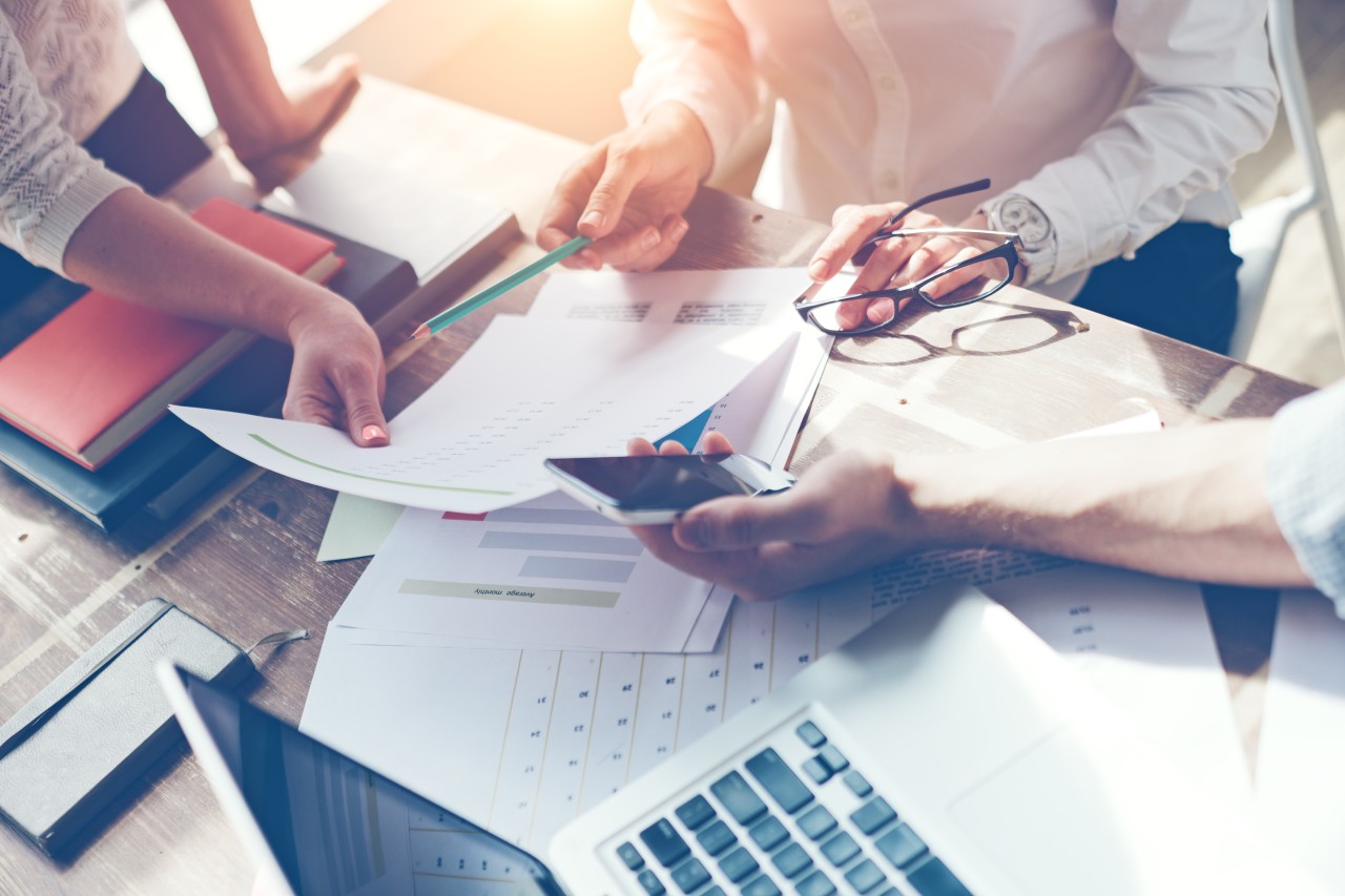 Uitkomst onderzoek 'Een schone taak' opgeleverd aan de RAS