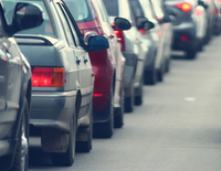 <p>De twee geschorste inkopers van de politie zijn weer aan het werk. In oktober werden de directeur Facility Management en vier inkopers geschorst, omdat de politie signalen had gekregen dat de aanbesteding van voertuigen niet volgens de regels verliep.</p>
