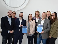 <p>????????????????????????????????????</p>
