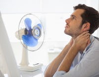 10 verkoelende tips voor warme werkdagen