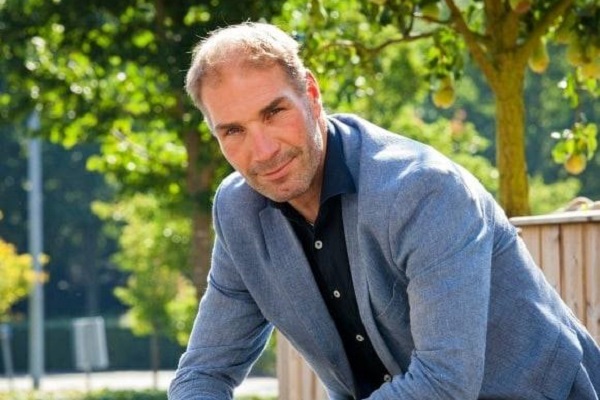 <p>Michel du Crocq geeft zijn visie op catering</p>
