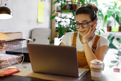 De werkplek thuis: hoe werk je efficiënt vanuit huis
