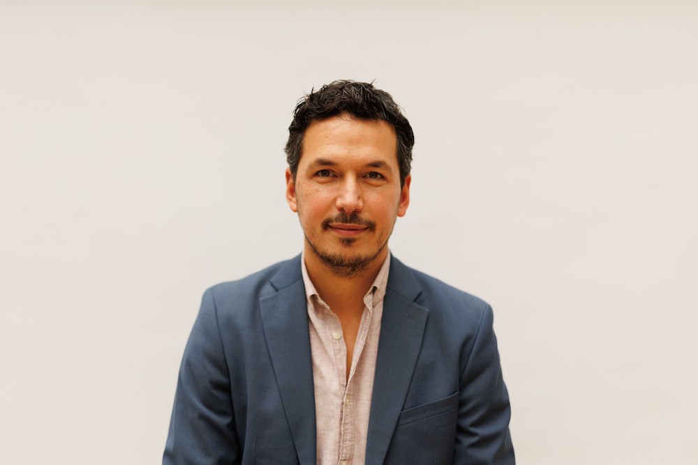 Ercan Büyükçifçi (Haagse Hogeschool): 'Vaak werd diversiteit gedefinieerd als being invited to the party en inclusie als being asked to dance. Maar dat is het niet alleen.' 