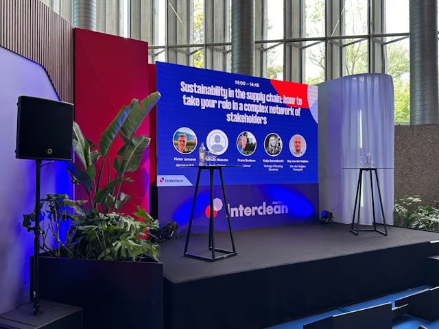 De ronde tafel bijeenkomst over duurzaamheid in de keten van Alpheios en Service Management.