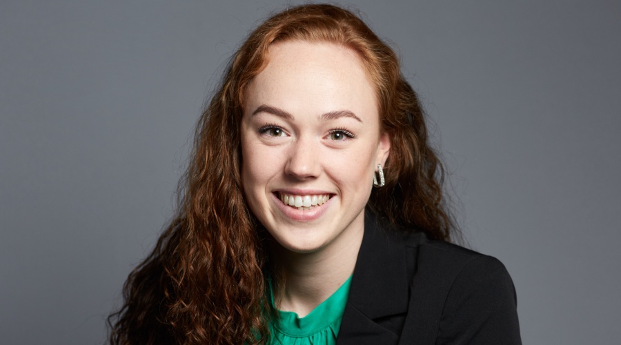 Rising Star Eline Pot, Facilitair & Hospitality adviseur bij Homestudios