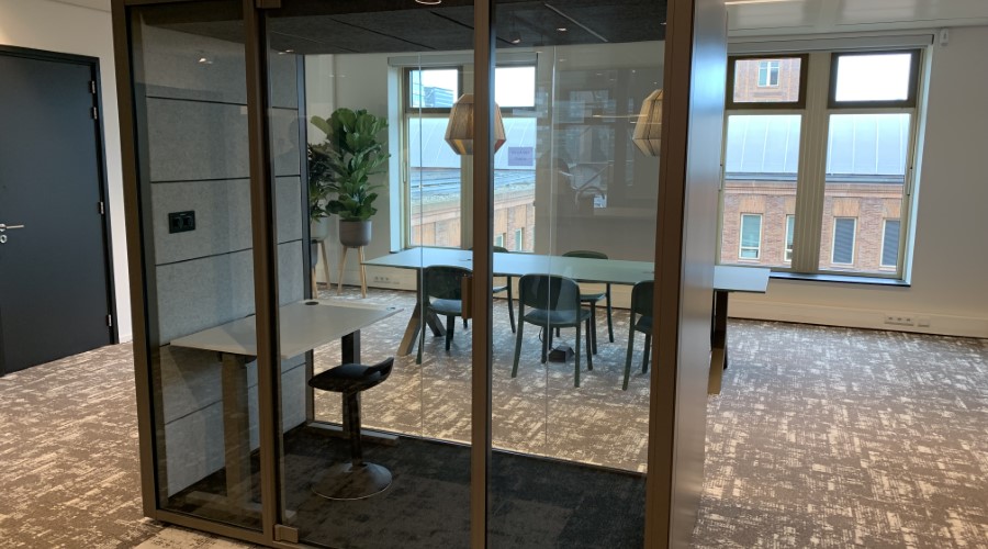 Kantooromgeving bij DICTU.