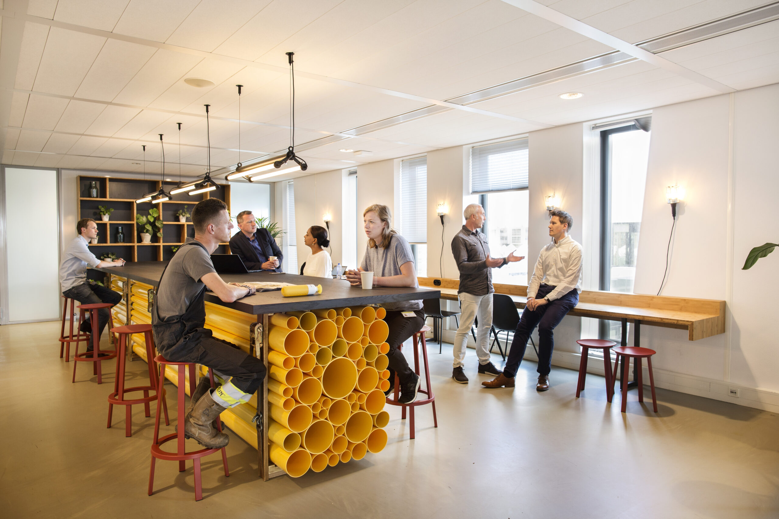 Aan het werk, flexwerken, Stedin kV, Blaak. Foto: Studio Biek.