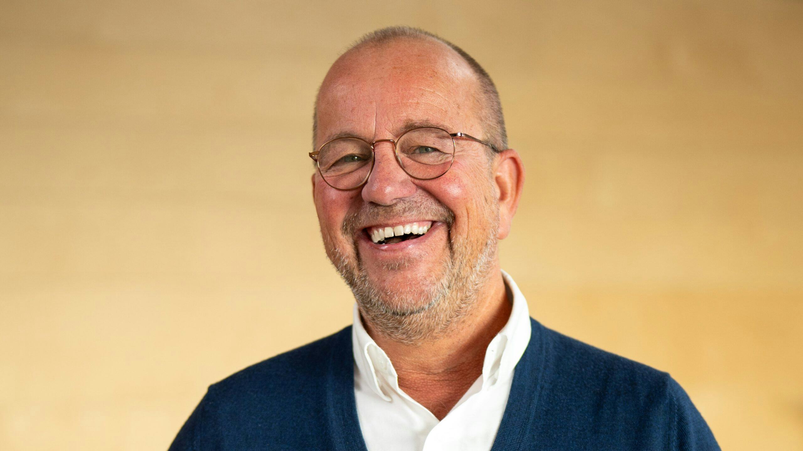 Reinier Nederhoed, commercieel directeur bij Alvero Kantoormeubelverhuur: 'De behoefte aan flexibiliteit gaat verder dan alleen de korte of de lange termijn; het wordt integraal onderdeel van de werkomgeving.’