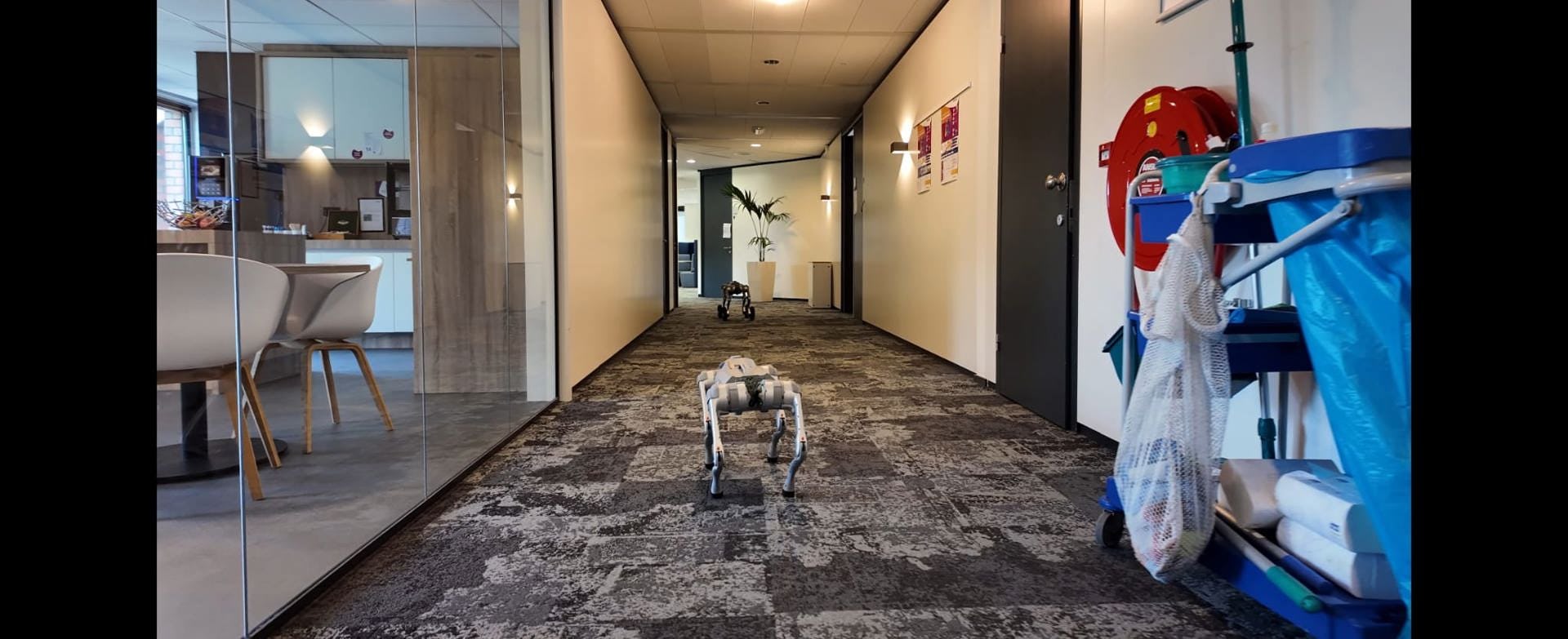 Vebego Cleaning Services presenteert humanoid-robot voor schoonmaak