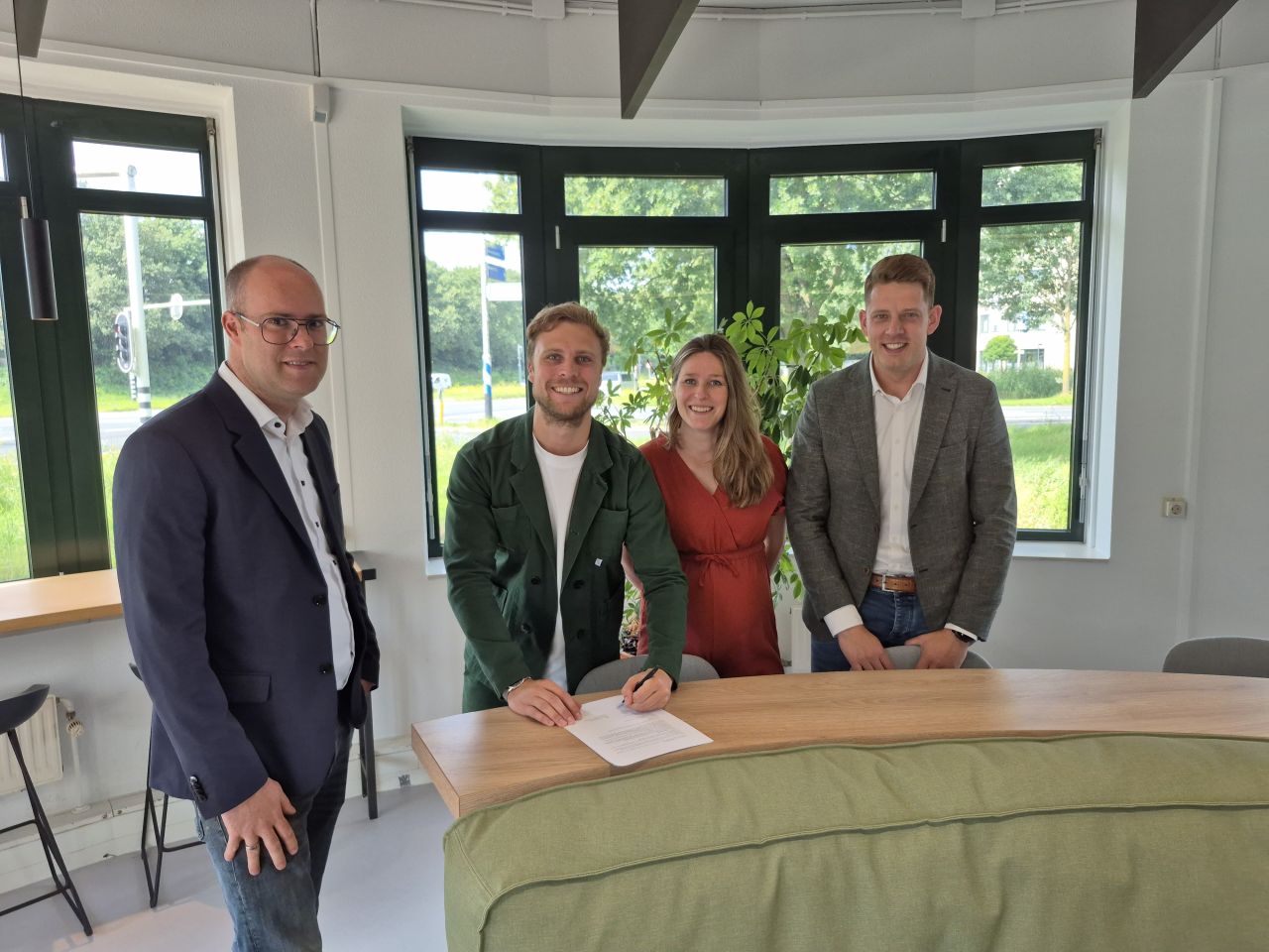 V.l.n.r.: Dirk van Hedel (Gom), Jeannot Peijen (EW), Franne Jelske Anema (Asito) en Cas van Striep (CSU) (Bron: EW)