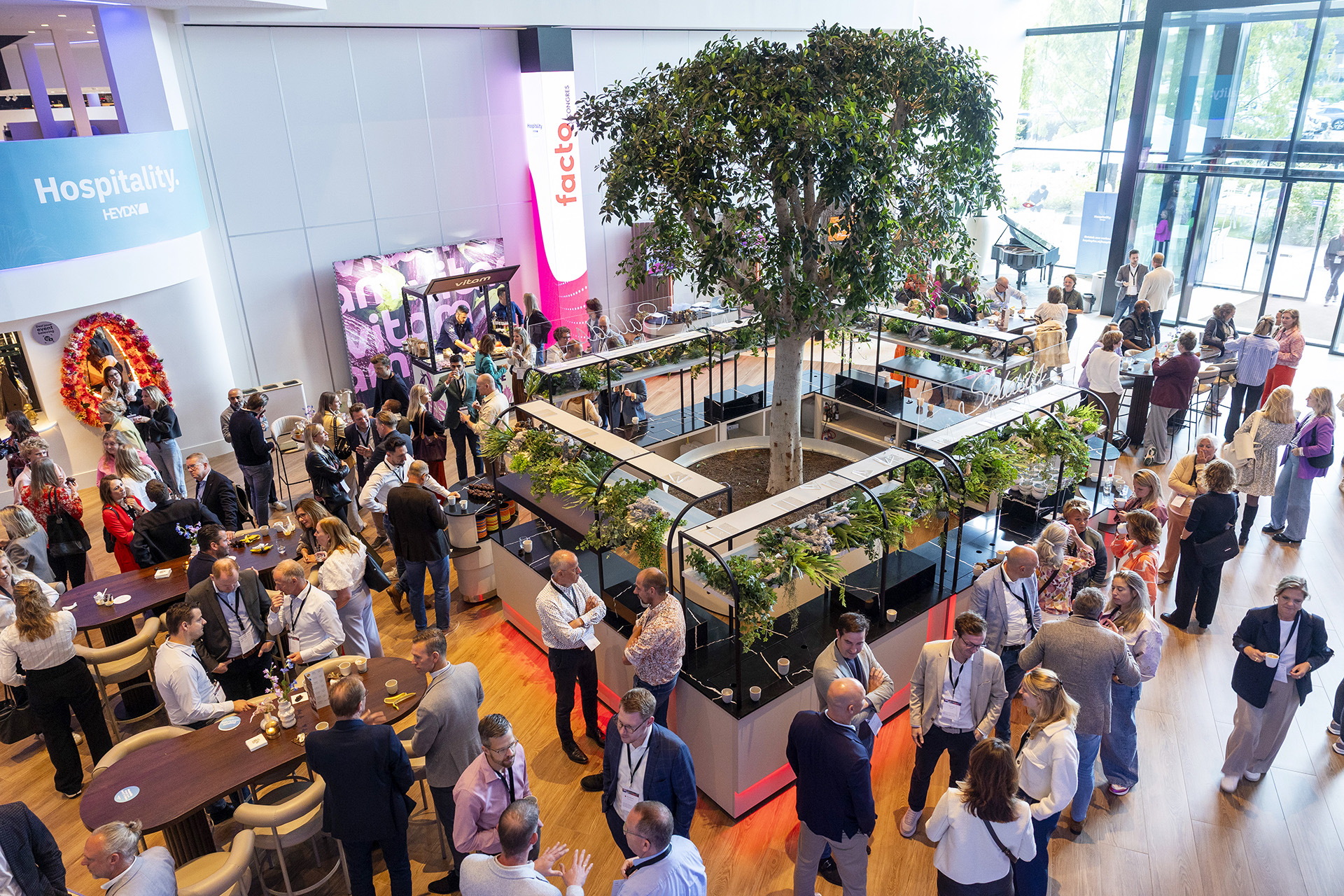 Koffiebreak tijdens Facto Congres 2025 (beeld: Herbert Wiggerman)