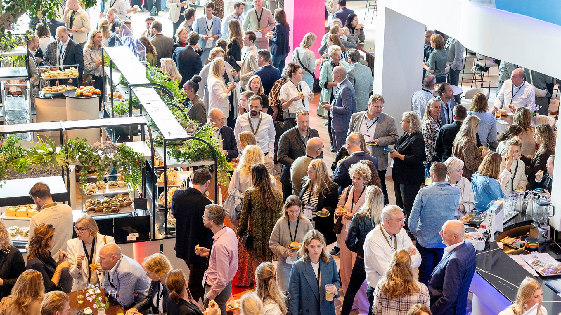 Facto Congres 2025 in NBC Congrescentrum in Nieuwegein. Beeld door Herbert Wiggerman