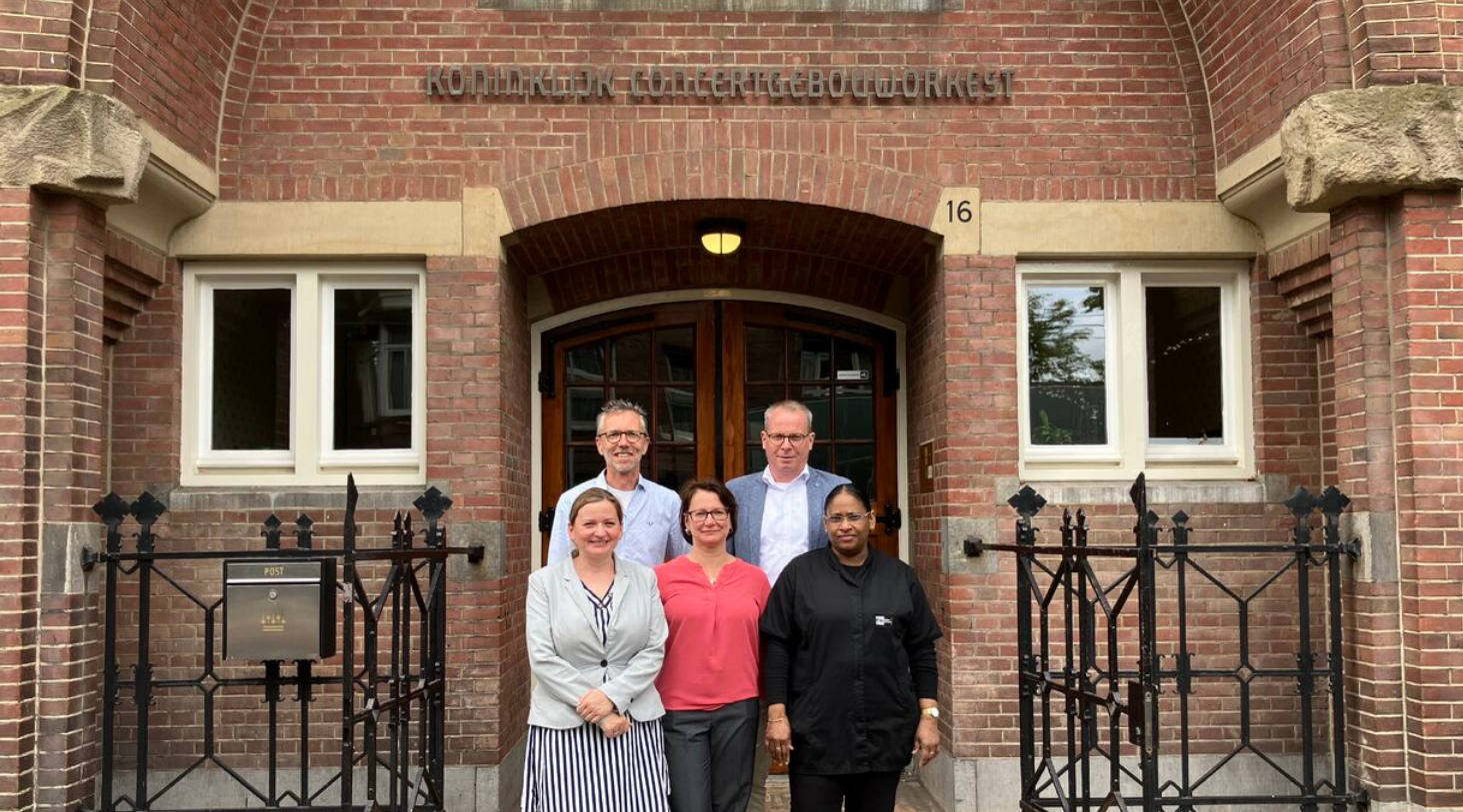 V.l.n.r.: Edwin Van Der Heijden (Het Koninklijk Concertgebouworkest), Robert van Woerkom (EW), Anna Oliwa (EW), Izabela Krawczuk (EW). Bron: EW via LinkedIn