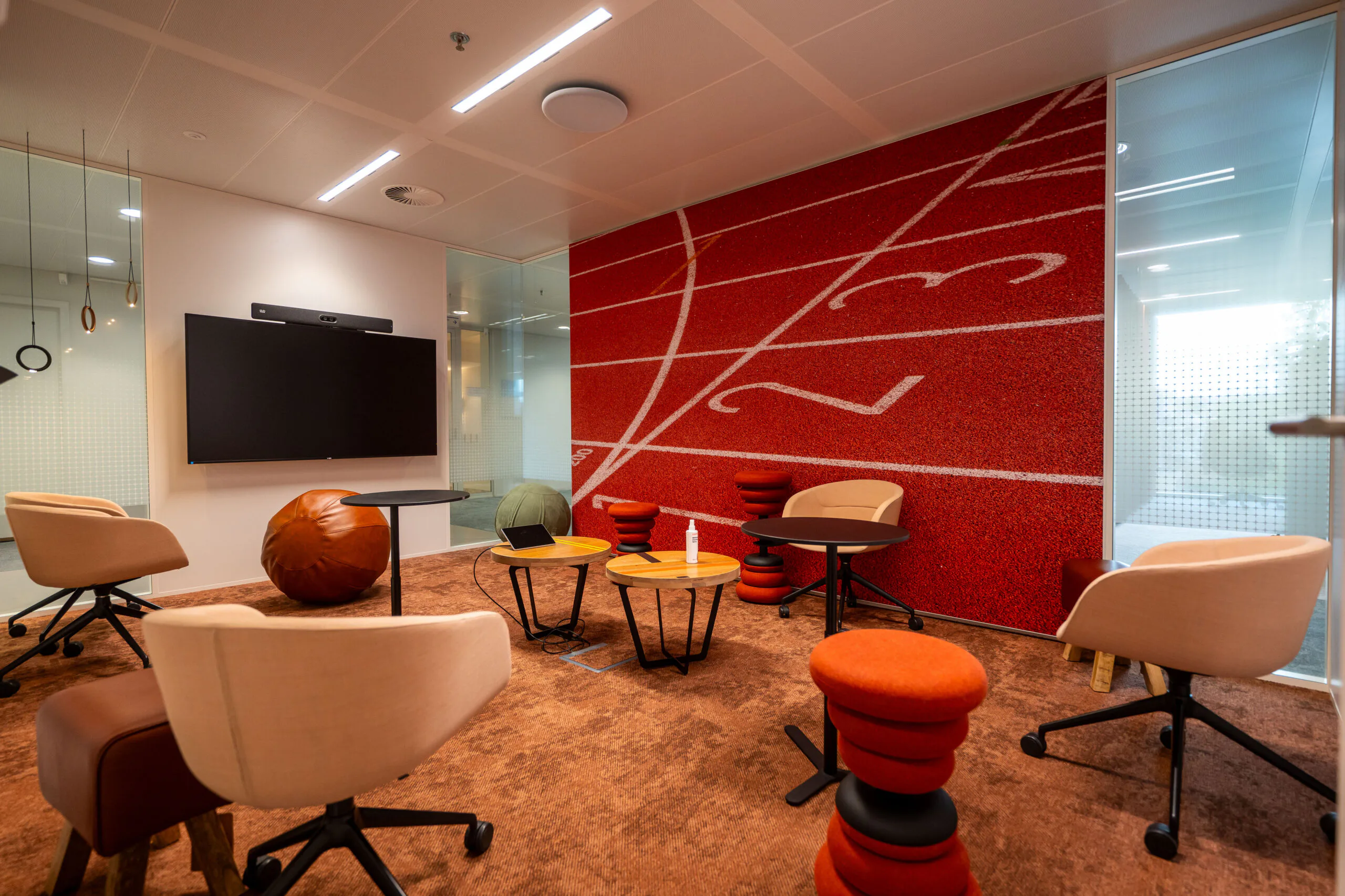 Werkomgeving Philips HQ, inspirerende overlegruimtes