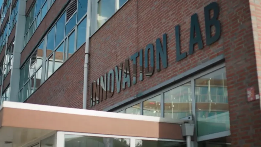 JDE Peet's opent vernieuwd Innovation Lab in Utrecht