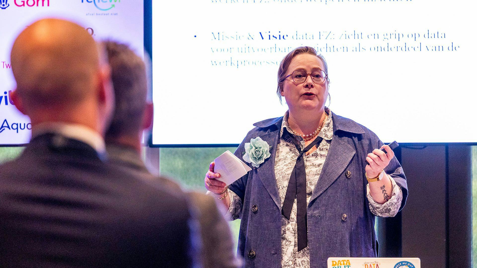 Marieke van Buijtene, Data Officer Facilitair Domein bij Provincie Zuid-Holland. Beeld door Herbert Wiggerman