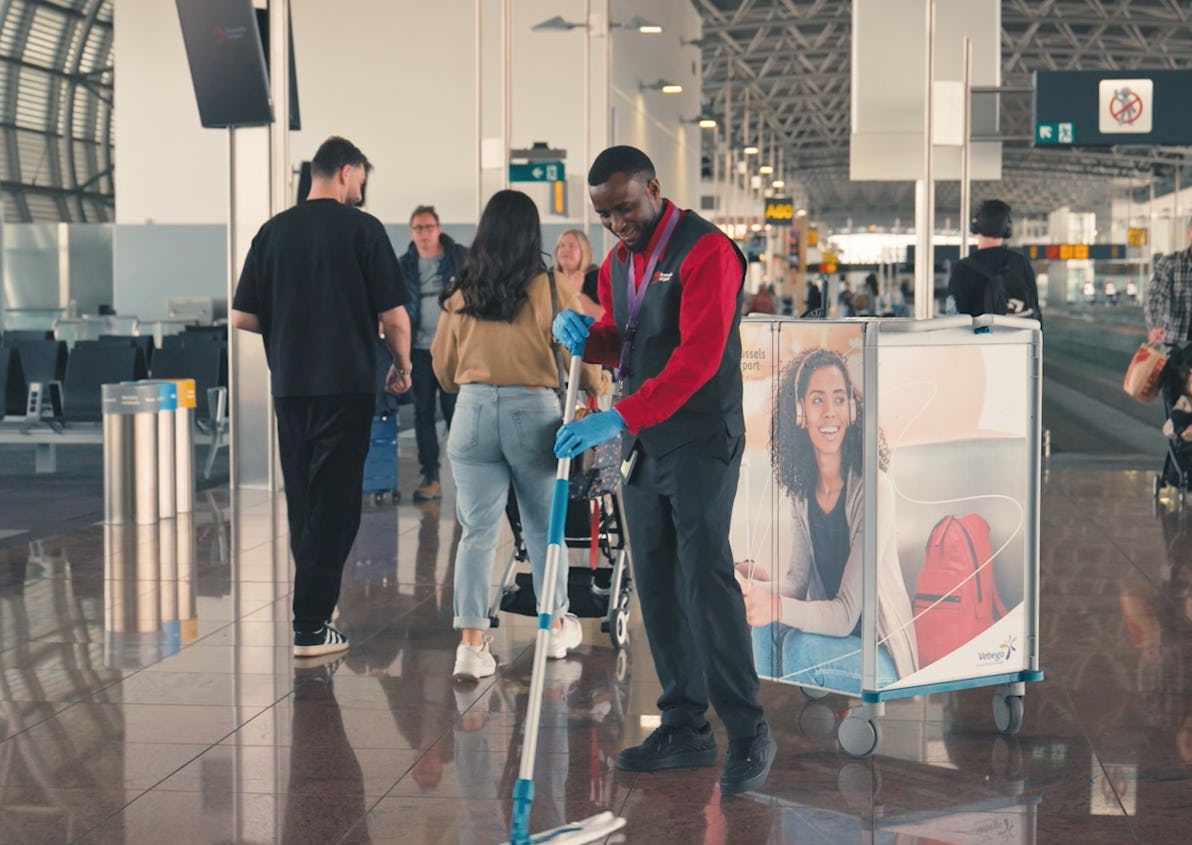 Vebego Cleaning & Services en Ahlex lanceren opleiding voor schoonmaakpersoneel op Brussels Airport