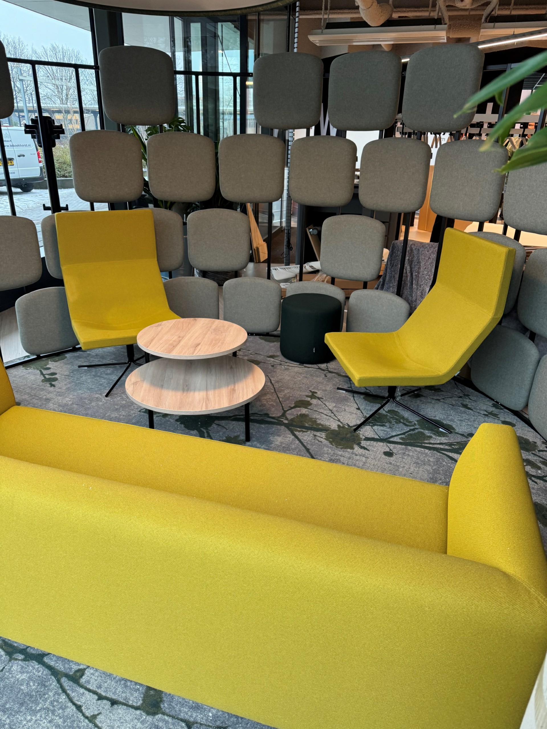 Diversiteit aan werkplekken is belangrijk, zoals hier in het Rijkskantoor in Assen. Beeld door Paul Pegels