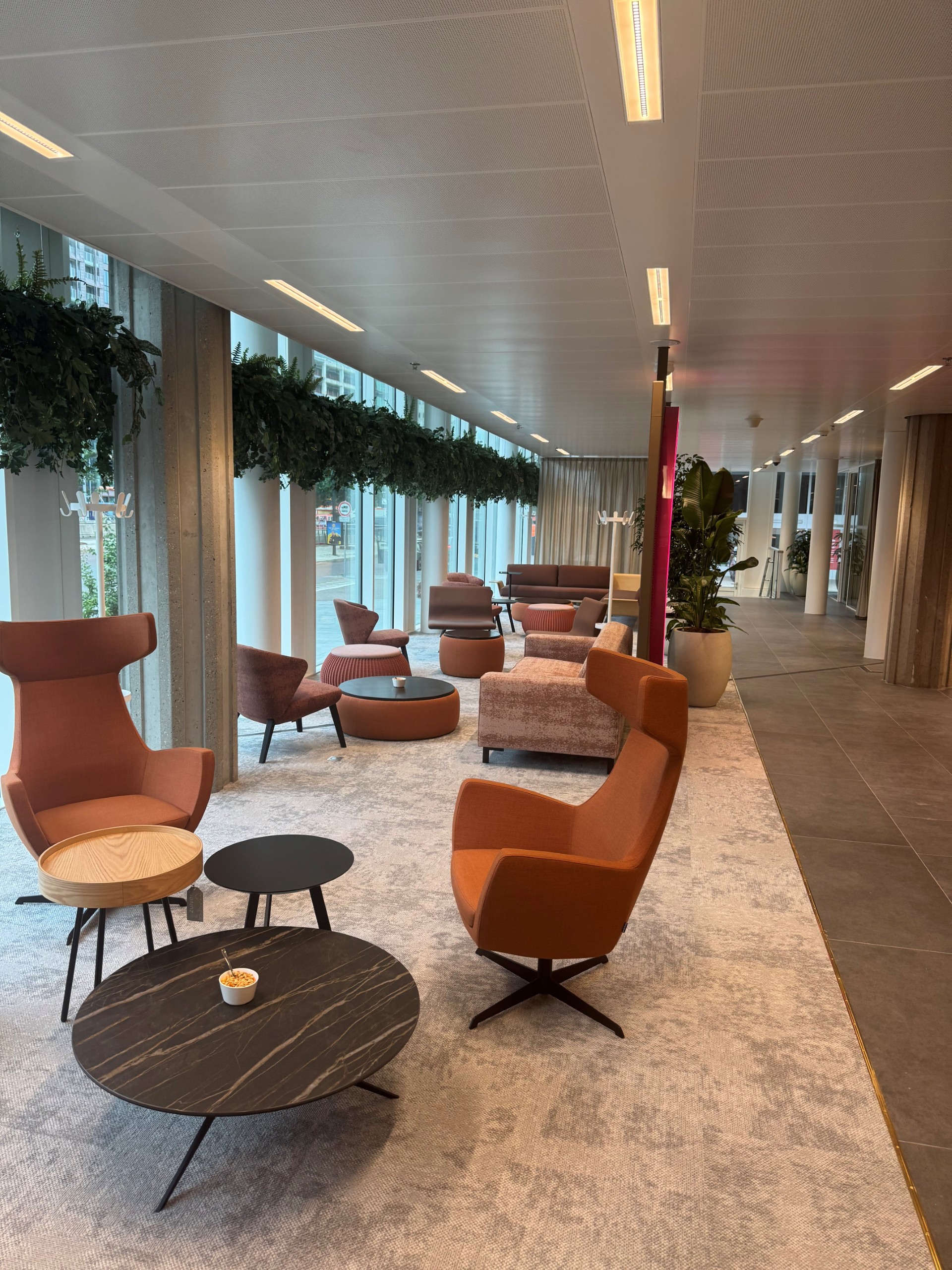 Diversiteit aan werkplekken is belangrijk, zoals hier in het Rijkskantoor in Utrecht. Beeld door Paul Pegels