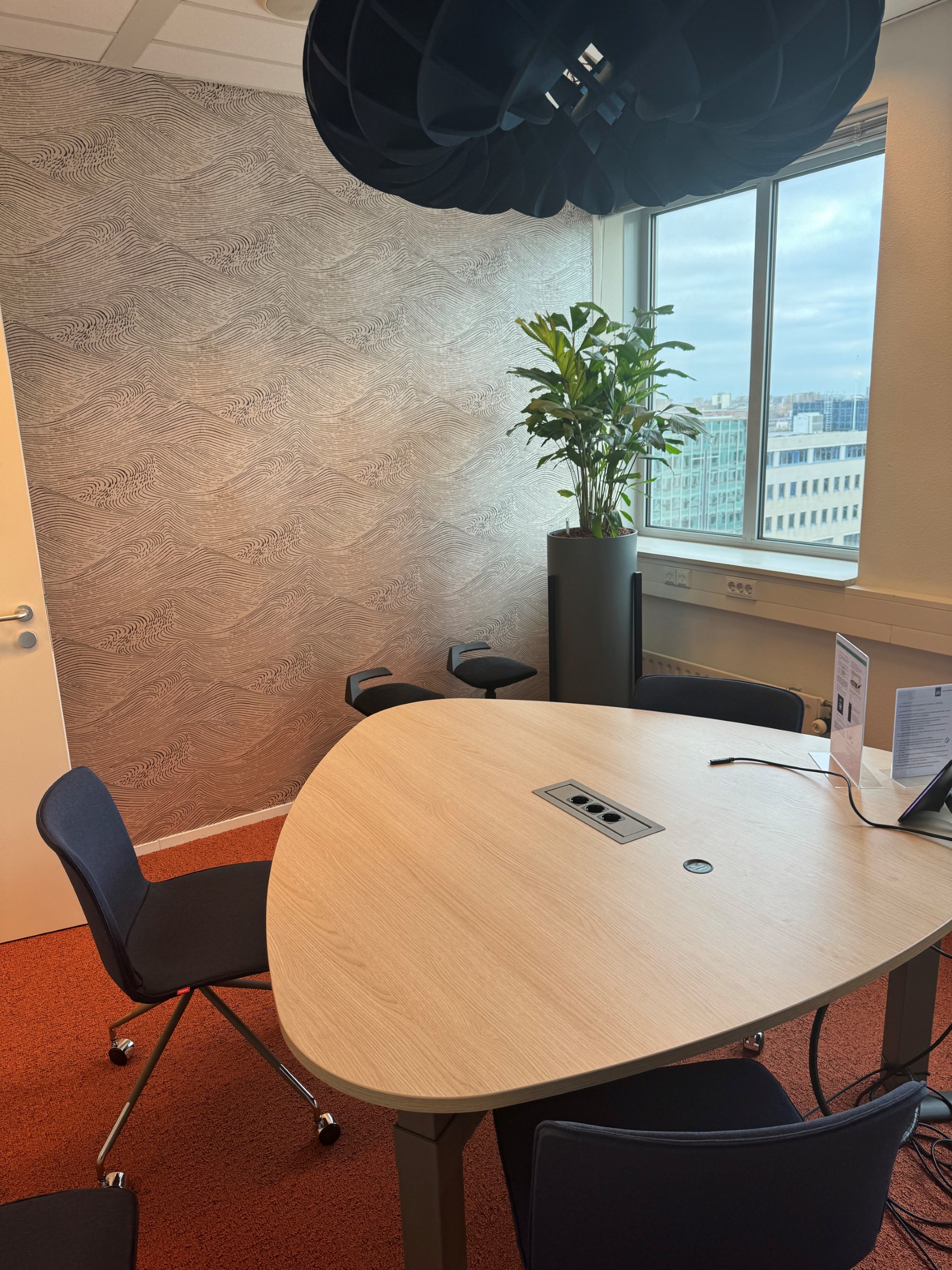 Diversiteit aan werkplekken is belangrijk, zoals hier in het Rijkskantoor in Leiden. Beeld door Paul Pegels