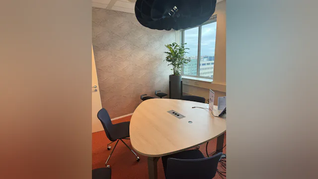 Diversiteit aan werkplekken is belangrijk, zoals hier in het Rijkskantoor in Leiden. Beeld door Paul Pegels