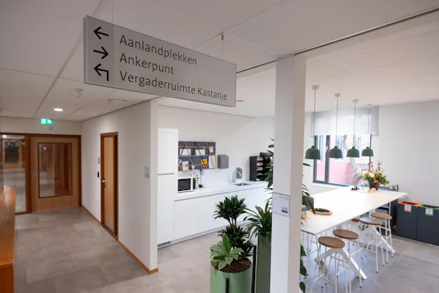 Het ankerpunt, een flexibele ruimte voor medewerkers. Foto door VanVlietFotografie