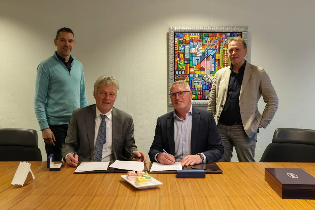 V.l.n.r.: Bertwin van ’t Hoff, Wubbo Tempel, Bart van de Water, Frank Rossel (Beeld: gemeente Krimpen aan den IJssel)