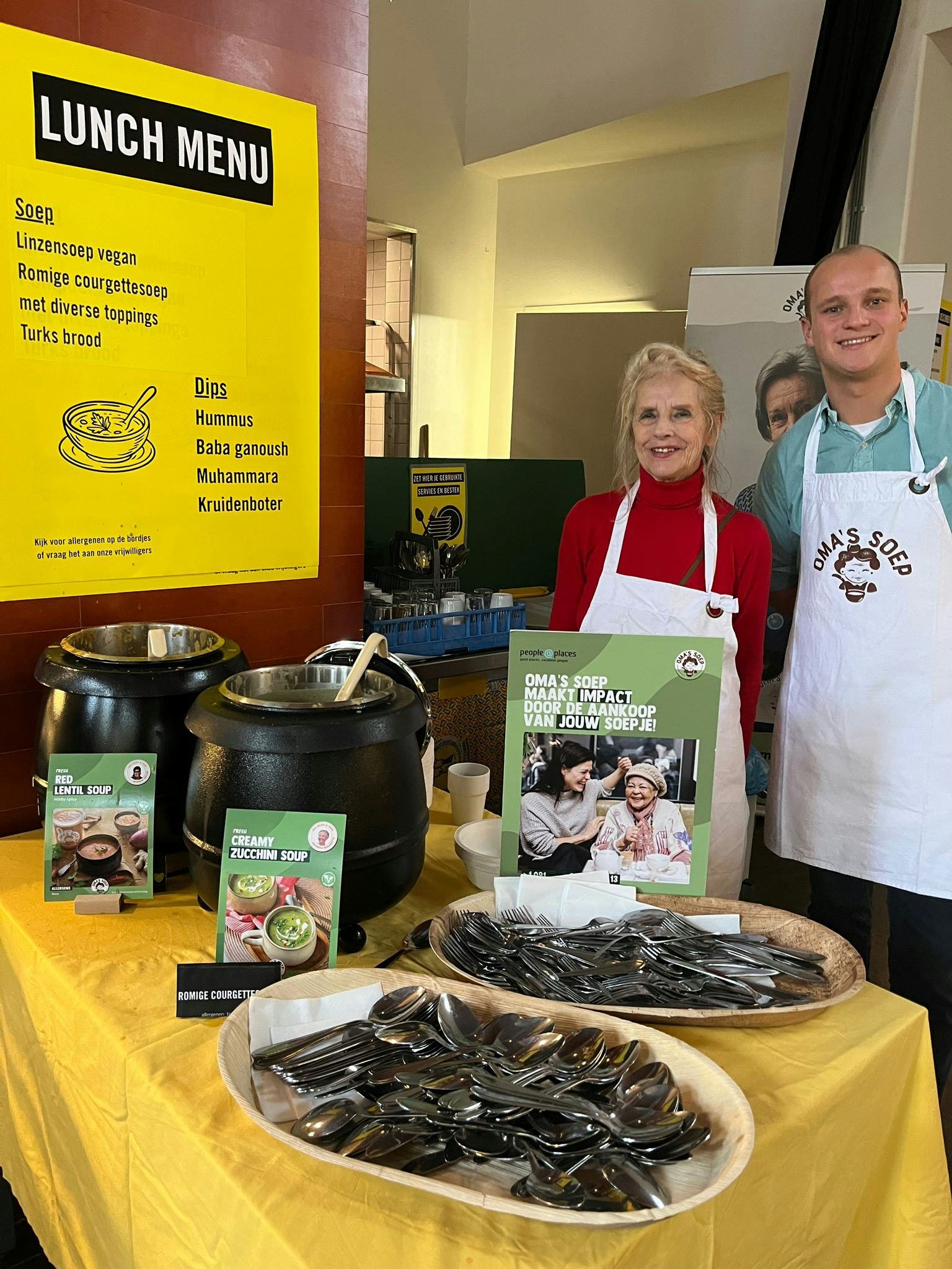 Oma's Soep maakt marketingmaterialen in eigen huis met een printer van HP.