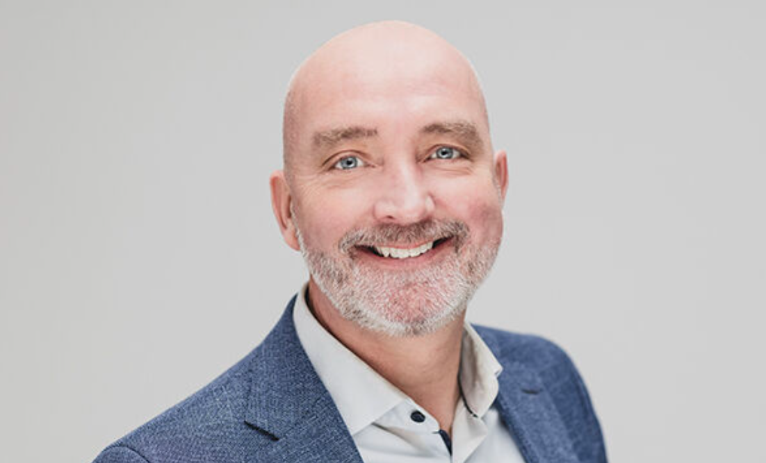 Martijn Hos gestart als adviseur public affairs bij Schoonmakend Nederland