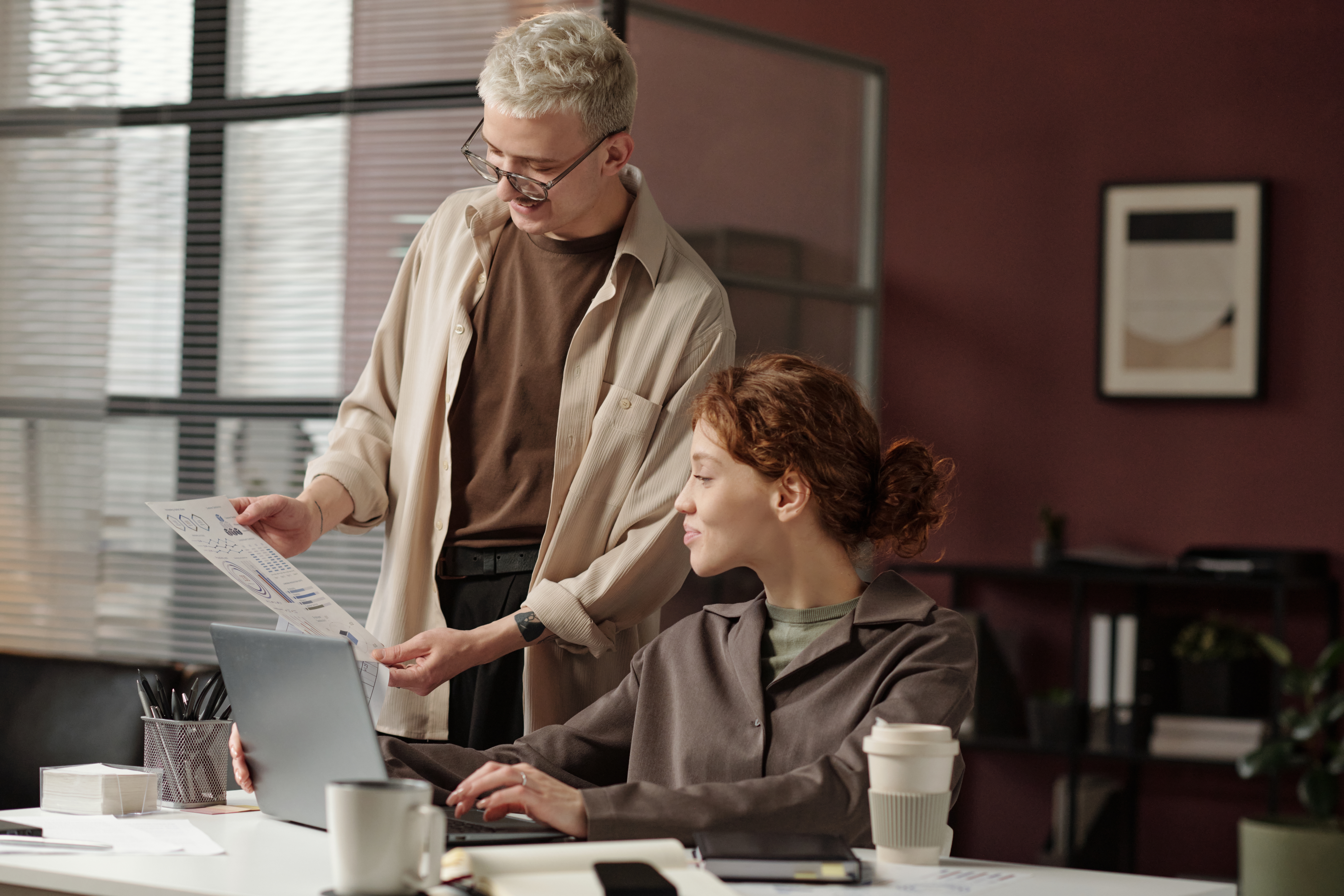 Voorstanders verplichte aanwezigheid wijzen op belang van overleg. Beeld: Shutterstock.