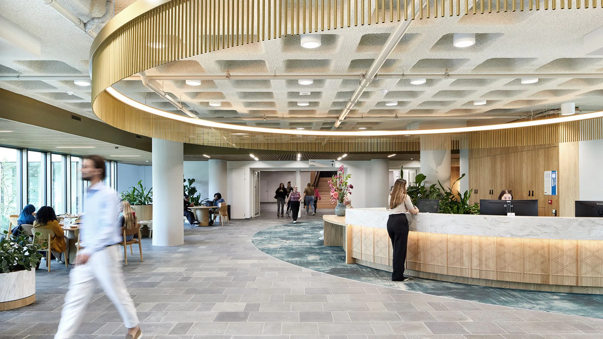 Hal van Het Slotervaart. Foto door Milan Hofmans