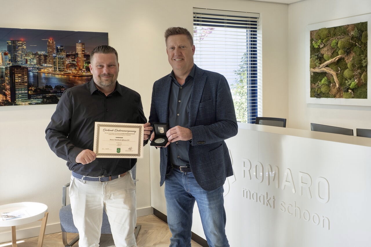 Wethouder Henk van Os (links) en Rogier Mazurel