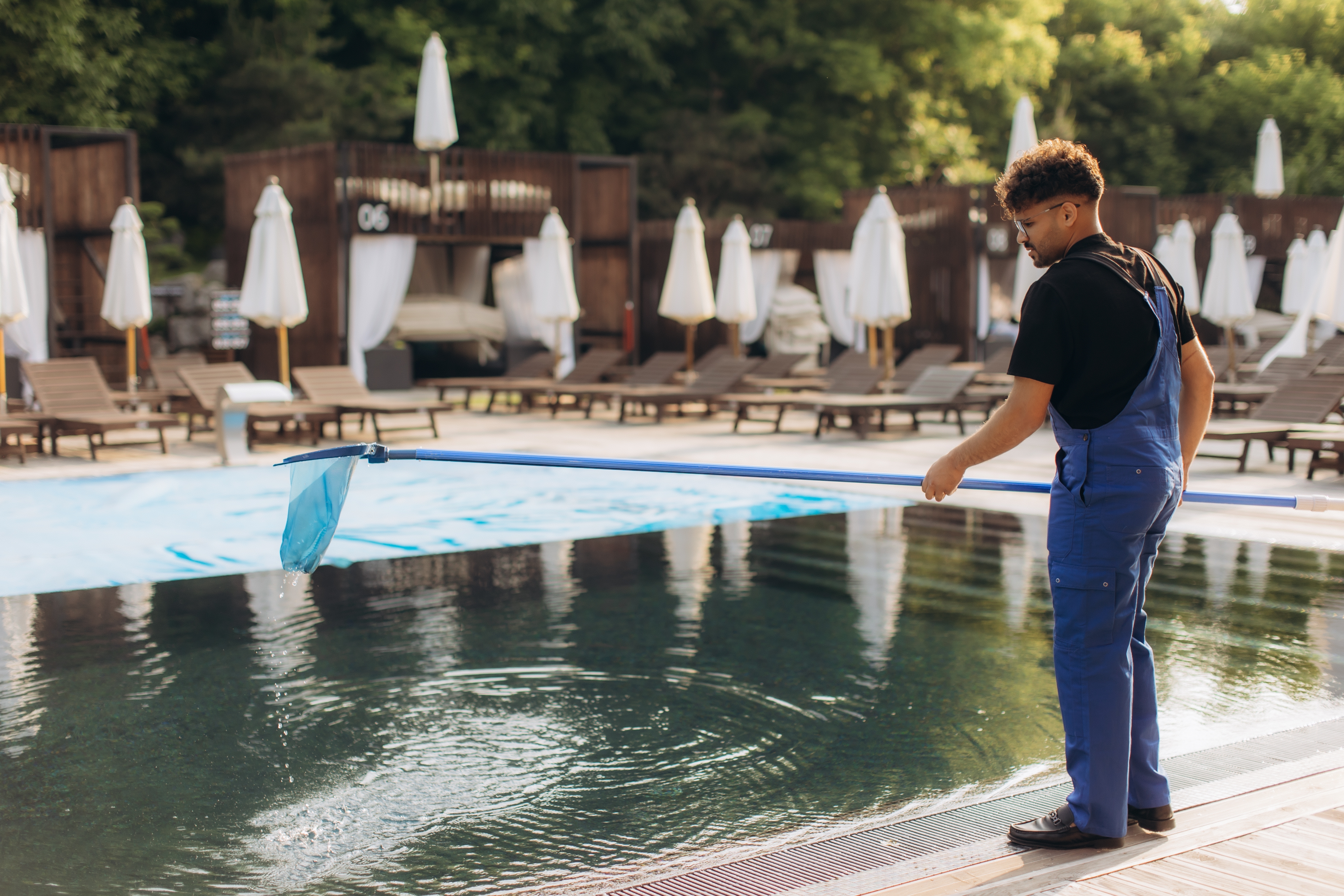 Scholieren inzetten voor vakantiewerk in de schoonmaak? Dit moet je als werkgever weten