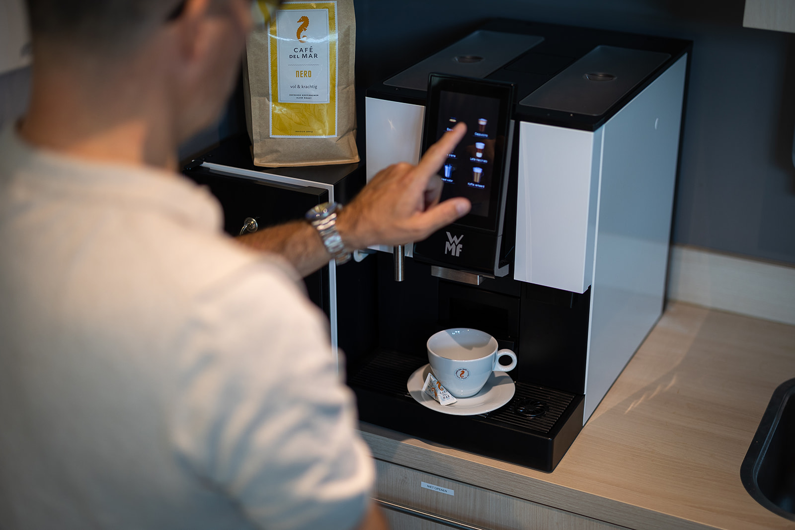 Channable geniet van lekkere koffie met een goed verhaal
