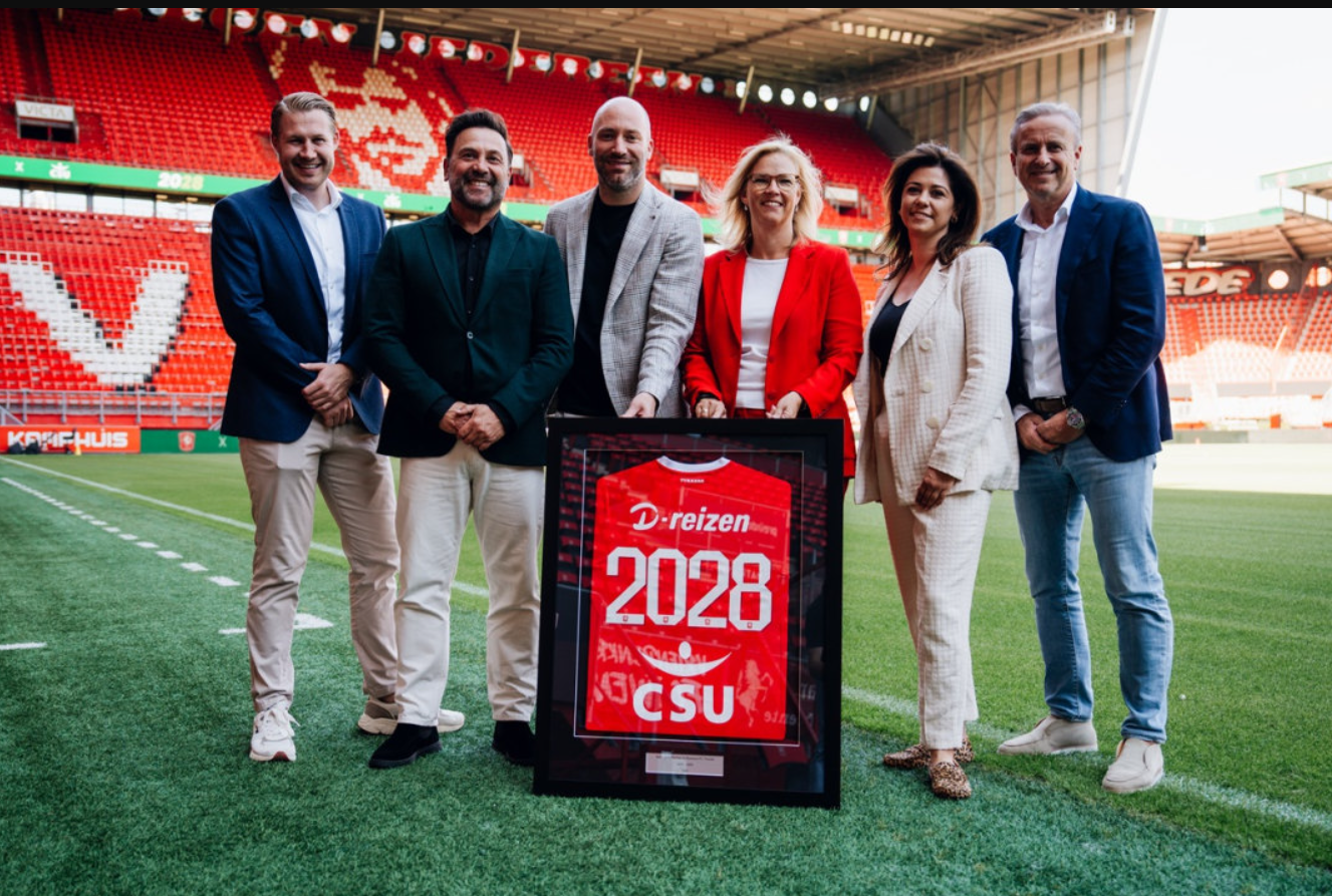 V.l.n.r.: Niels Vis - Operationeel Manager FC Twente, Eugenio Porcu - Regiodirecteur,  Dominique Scholten - Algemeen Directeur FC Twente, Diane van Dijk - Algemeen Directeur CSU, Lisa van Erven -Sponsormanager CSU, Marco Behrens - Manager Commerciële Zaken FC Twente 